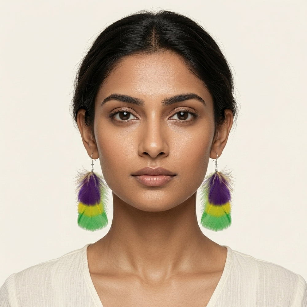 3 dye Goose Nagoire Earrings